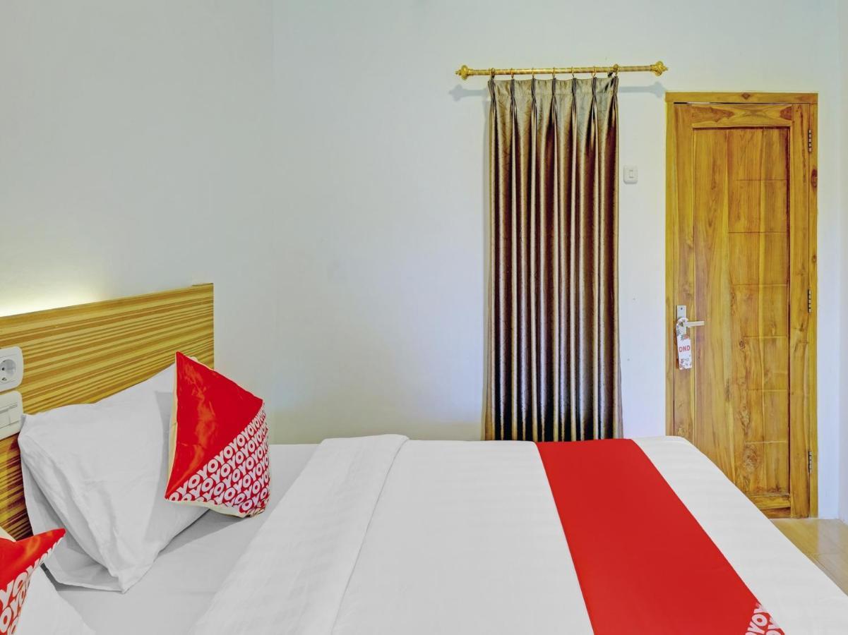 Oyo 90325 Pondok Dnayu Syariah Jarakan Экстерьер фото